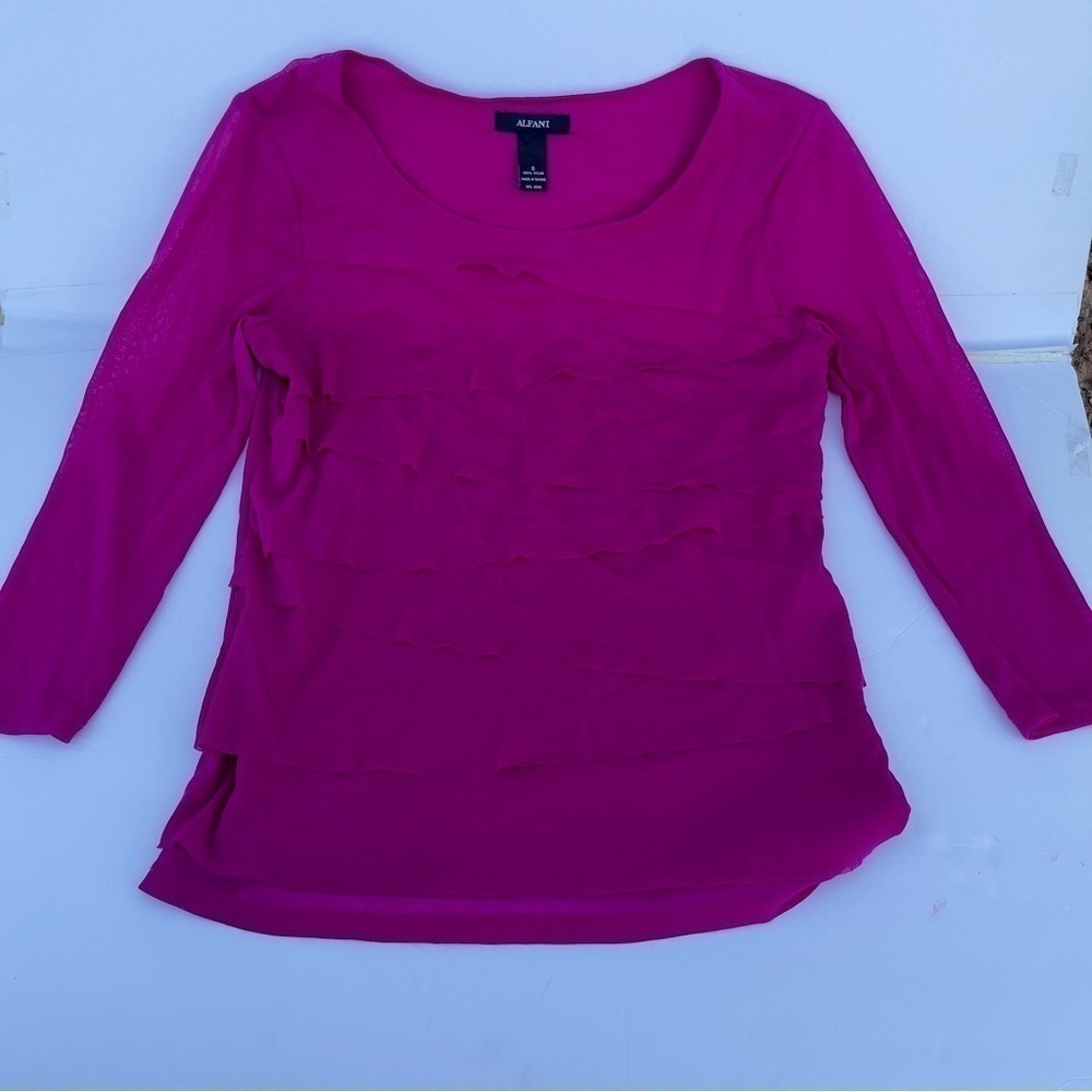 ALFANI Magenta Ruffled Blouse size small